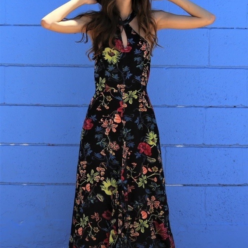 Floral Keyhole Mock Neck Maxi Dress - Picture 4 of 5